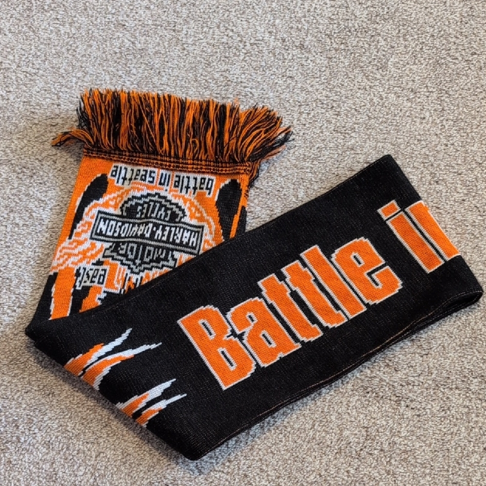 Harley-Davidson Black and Orange Battle Scarf